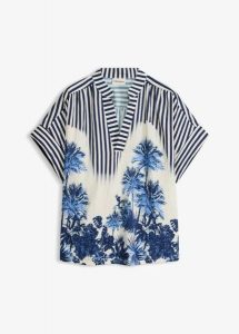 Bluzka w stylu tuniki z lejącej mieszanki wiskozy. Niebieskie tuniki bonprix, na lato, bez wzorów, z wiskozy, bez kołnierzyka, bez ramiączek. Za 54,99 zł.