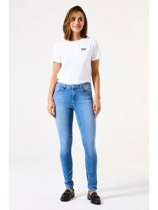 Garcia Dżinsy - Skinny fit - w kolorze niebieskim rozmiar: W26. Niebieskie jeansy Garcia, z aplikacjami, z bawełny. Za 114,17 zł.