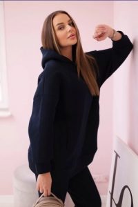 Komplet ocieplany z bluzą z kapturem granatowy. Niebieskie bluzy KESI, l, bez wzorów, z bawełny, z kapturem. Za 397,29 zł.