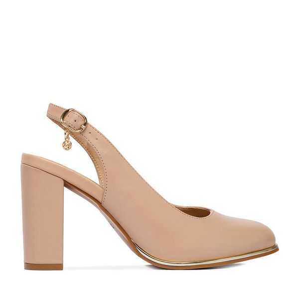 Czółenka Lasocki. Brązowe czółenka Lasocki, bez wzorów, bez obcasa, bez zapięcia. Za 229,99 zł.