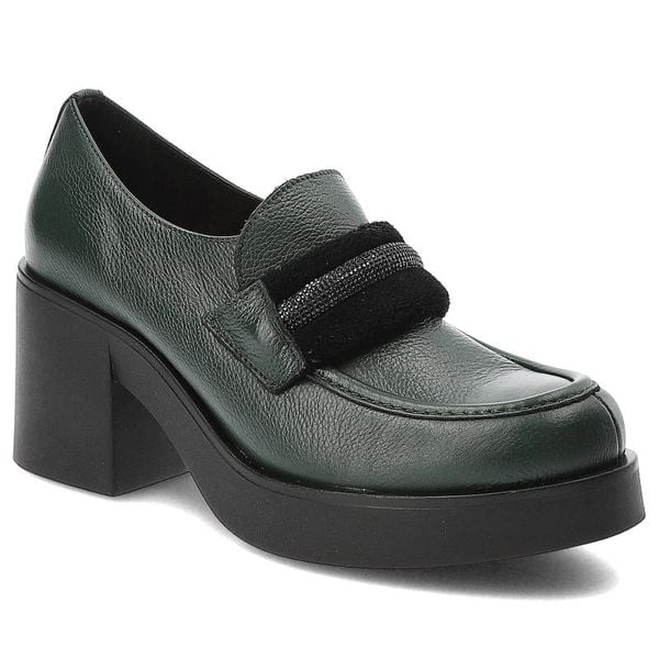 Zielone Półbuty Lemar Wygodne Skórzane Buty na Jesień. Zielone czółenka Lemar, bez wzorów, ze skóry, bez obcasa, na obcasie, bez zapięcia. Za 332,90 zł.