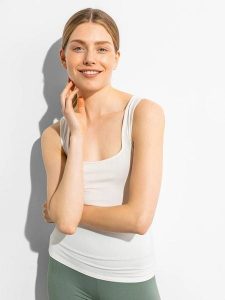 Les Lunes Top "Maggie" w kolorze białym rozmiar: XL. Białe topy Les Lunes, s, bez wzorów, z wiskozy, klasyczne, bez kołnierzyka, bez ramiączek. Za 73,99 zł.