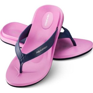 Klapki basenowe damskie Aqua Speed Solea. Czarne klapki Aqua-Speed, bez wzorów, bez obcasa. Za 61,90 zł.