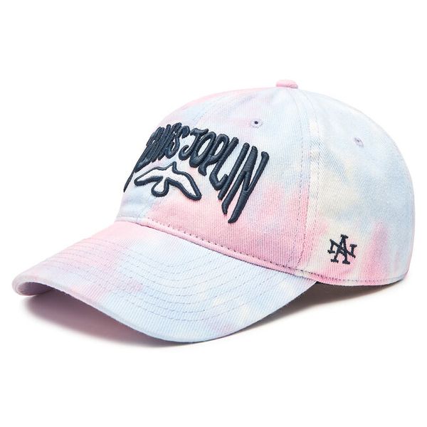 Czapka z daszkiem American Needle. Czerwone czapki American Needle, bez wzorów. Za 89,99 zł.