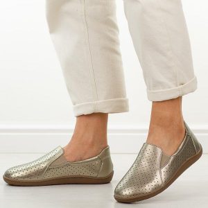 Złote skórzane półbuty damskie barefoot M.Daszyński Ol38-2. Żółte półbuty M.Daszyński, na jesień, bez wzorów, z jeansu, bez obcasa, na płaskiej podeszwie, bez zapięcia. W wyprzedaży za 197,10 zł.