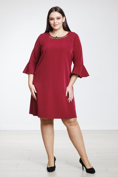 Bordowa trapezowa sukienka Elena XXL OVERSIZE. Czerwone sukienki Moda Size Plus Iwanek, na imprezę, s, bez wzorów, z materiału, eleganckie, bez kołnierzyka, bez ramiączek, midi, oversize. W wyprzedaży za 179,90 zł.