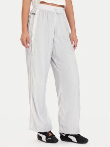 Puma Spodnie dresowe PUMA X ROSÉ T7 633796 32 Srebrny Relaxed Fit. Szare spodnie dresowe Puma, xl, bez wzorów, z dresówki. Za 479,99 zł.
