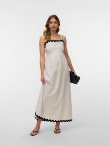 Vero Moda Sukienka w kolorze beżowym rozmiar: L. Brązowe sukienki Vero Moda, l, bez wzorów, z bawełny, bez kołnierzyka, bez ramiączek, maxi, rozkloszowane. Za 131,12 zł.
