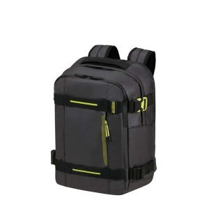 Plecak miejski American Tourister Urban Track Laptop BP Coated 156". Czarne plecaki AMERICAN TOURISTER. Za 389,99 zł.