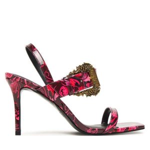 Sandały Versace Jeans Couture. Czerwone sandały Versace Jeans Couture, bez wzorów, z jeansu, bez obcasa, na szpilce, bez zapięcia. Za 599,99 zł.