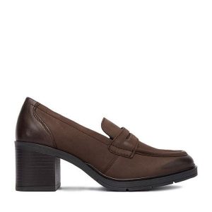 Półbuty Lasocki. Brązowe czółenka Lasocki, bez wzorów, bez obcasa, na obcasie, bez zapięcia. Za 229,99 zł.
