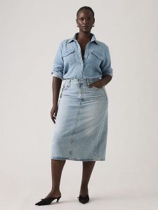 Levi's Spódnica dżinsowa w kolorze błękitnym rozmiar: W26. Niebieskie spódnice Levi's®, na co dzień, s, z aplikacjami, z bawełny, klasyczne, midi. Za 219,95 zł.
