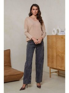 Soft Cashmere Sweter w kolorze beżowym rozmiar: 38/40. Brązowe swetry oversize Soft Cashmere, bez wzorów, z kaszmiru, bez ramiączek. Za 104,99 zł.