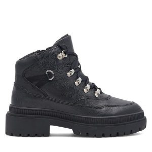 Trzewiki Lasocki. Czarne botki Lasocki, bez wzorów, bez obcasa, na płaskiej podeszwie, bez zapięcia. Za 279,99 zł.