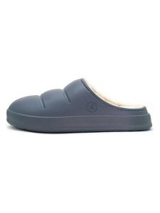Avispas Klapki "Simson" w kolorze granatowym rozmiar: 38. Niebieskie klapki Avispas, bez wzorów, z materiału, bez obcasa. Za 104,99 zł.