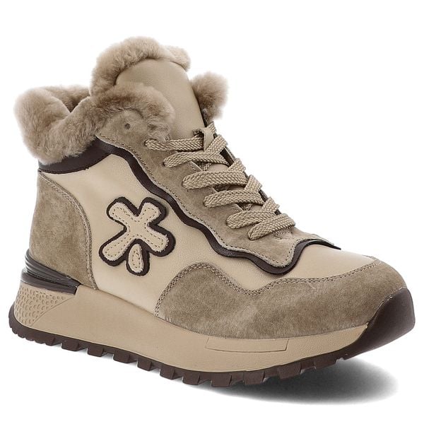 Botki damskie Artiker, skórzane z futerkiem na zamek na platformie i z okrągłym noskiem, beżowe, 55C0146. Brązowe botki ARTIKER, na zimę, z aplikacjami, z gumy, z okrągłym noskiem, bez obcasa, na platformie, bez zapięcia. Za 229,99 zł.