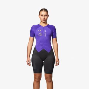 Kombinezon triathlonowy damski Van Rysel Trifonction LG na długi dystans. Czarne kombinezony VAN RYSEL, l, bez wzorów, z materiału, sportowe, bez kołnierzyka, bez ramiączek, długie. Za 409,99 zł.