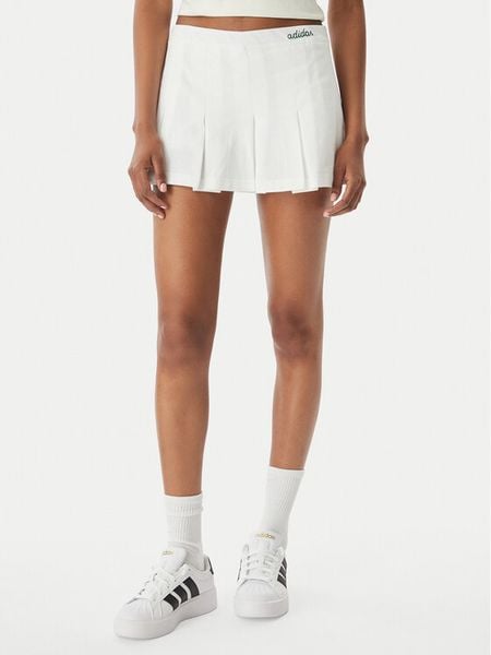 Adidas Spódnica plisowana Seasonal Essentials Colorpop JZ0193 Biały Loose Fit. Białe spódnice ADIDAS, m, bez wzorów, z bawełny. Za 123,99 zł.