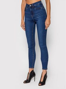 Noisy May Jeansy Callie 27007979 Granatowy Skinny Fit. Niebieskie jeansy Noisy may, bez wzorów, z jeansu. Za 99,99 zł.