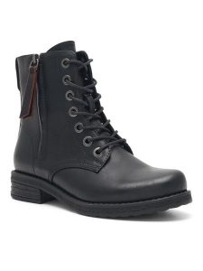 Clara Barson Botki CEO-WS2702-09 Czarny. Czarne botki Clara Barson, bez wzorów, z materiału, bez obcasa, na płaskiej podeszwie, bez zapięcia. Za 149,99 zł.
