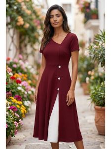 SOULSHAE Sukienka w kolorze czerwonym rozmiar: L/XL. Czerwone sukienki SOULSHAE, l, bez wzorów, z wiskozy, bez kołnierzyka, bez ramiączek, midi, rozkloszowane. Za 179,95 zł.