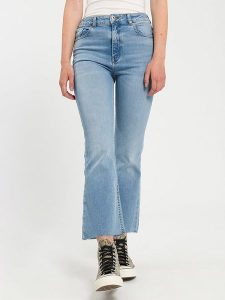 Cross Jeans Dżinsy - Flare fit - w kolorze błękitnym rozmiar: W30. Niebieskie jeansy Cross Jeans, z aplikacjami, z jeansu, z podwyższonym stanem. Za 140,53 zł.