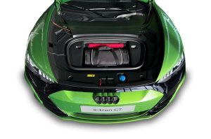Torby Do Bagażnika Audi E-Tron Gt Ev 2021+ 2Szt Kjust. Czarne torby podróżne i sportowe KJUST, bez wzorów, z kauczuku. Za 260,00 zł.