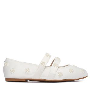 Baleriny Buffalo. Białe balerinki Buffalo, bez wzorów, bez obcasa, bez zapięcia. Za 349,99 zł.