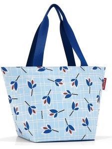Reisenthel Shopper bag "M" w kolorze błękitnym - 51 x 30,5 x 26 cm rozmiar: onesize. Niebieskie shopper bag Reisenthel, bez wzorów, z materiału, na ramię, bez dodatków. Za 34,45 zł.