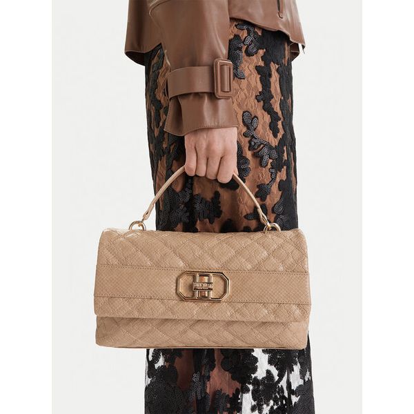Torebka Nine West. Brązowe torebki klasyczne Nine West, bez wzorów, bez dodatków. Za 176,99 zł.