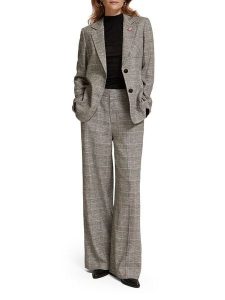 Scotch & Soda Spodnie w kolorze szarym rozmiar: W28/L32. Szare spodnie z wysokim stanem Scotch & Soda, bez wzorów, z materiału, z podwyższonym stanem. Za 166,88 zł.