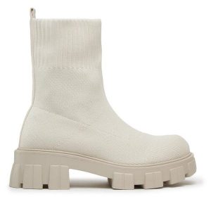 Botki DeeZee. Botki DeeZee, bez wzorów, bez obcasa, na płaskiej podeszwie, bez zapięcia. Za 119,99 zł.