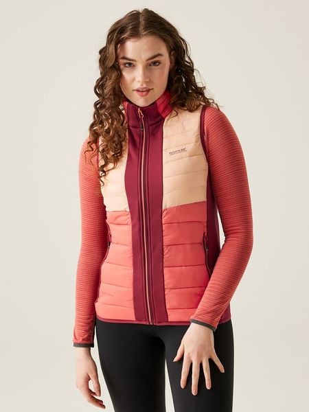 Regatta Kamizelka funkcyjna "Leedre" w kolorze czerwono-jasnoróżowym rozmiar: 34. Czerwone kamizelki Regatta, bez wzorów, bez kołnierzyka, bez ramiączek, bez kaptura. Za 74,11 zł.