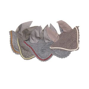 Czapka na szyję dla konia krótka HFI. Czerwone czapki HFI, bez wzorów, z materiału. Za 134,00 zł.