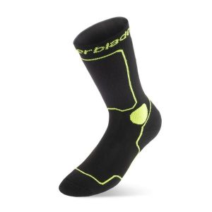 Skarpetki do jazdy w rolkach, łyżworolkach Rollerblade Skate. Czarne skarpetki Rollerblade, bez wzorów. Za 49,99 zł.