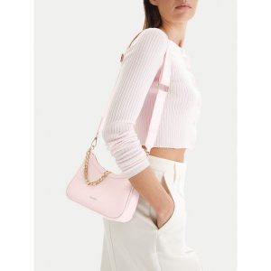 Torebka JENNY. Czerwone torebki klasyczne Jenny, bez wzorów, bez dodatków. Za 129,99 zł.