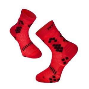 Skarpety uciskowe czerwone. Czerwone skarpetki TRY TO FLY, bez wzorów. W wyprzedaży za 65,52 zł.