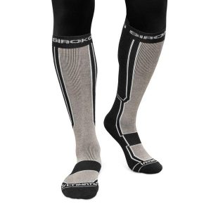 Skarpety snowboardowe z wełny Sporty zimowe Siroko Ultimate FEND Sand. Czarne skarpetki SIROKO, bez wzorów, z wełny. Za 127,00 zł.