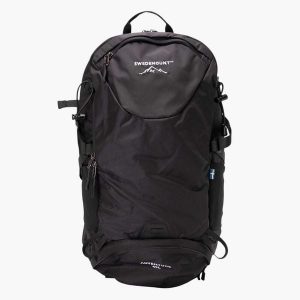 Plecak turystyczny turystyka unisex Swedemount Adventure Backpack 40L. Czarne plecaki SWEDEMOUNT. Za 399,99 zł.