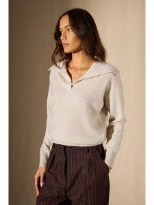 Perfect Cashmere Kaszmirowy sweter "Crimson" w kolorze kremowym rozmiar: M. Brązowe swetry oversize Perfect Cashmere, m, bez wzorów, z kaszmiru, bez ramiączek. Za 440,45 zł.