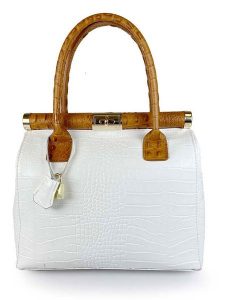 Lia Biassoni Skórzana torebka "Angitola" w kolorze białym - 38 x 28 x 15 cm rozmiar: onesize. Białe torebki klasyczne Lia Biassoni, bez wzorów, z materiału, bez dodatków. Za 304,99 zł.