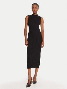 Guess Sukienka dzianinowa W5BK23 Z3OW2 Czarny Slim Fit. Czarne kombinezony Guess, xl, z aplikacjami, z dzianiny, bez kołnierzyka, bez ramiączek. Za 299,99 zł.