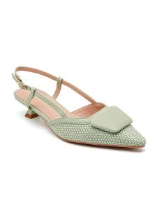 Sixth Sens Czółenka w kolorze jasnozielonym rozmiar: 39. Zielone czółenka Sixth Sens, bez wzorów, bez obcasa, na szpilce, bez zapięcia. Za 104,99 zł.