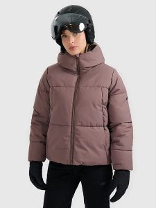 4F Kurtka narciarska w kolorze jasnoróżowym rozmiar: M. Czerwone kurtki sportowe 4f, m, bez wzorów, bez kaptura, narciarskie. Za 309,65 zł.