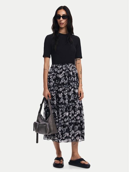 Desigual Sukienka codzienna Indianapolis 24WWVW54 Czarny Regular Fit. Czarne kombinezony Desigual, s, bez wzorów, z syntetyku, bez kołnierzyka, bez ramiączek. Za 319,99 zł.