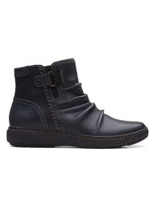 Clarks Skórzane botki "Caroline Orchid" w kolorze czarnym rozmiar: 37,5. Czarne botki Clarks, bez wzorów, bez obcasa, bez zapięcia. Za 180,49 zł.
