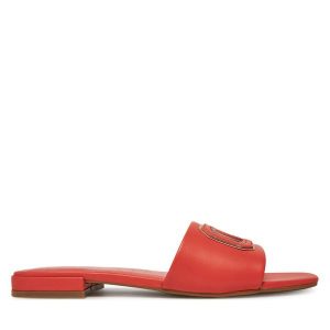 Klapki Guess. Pomarańczowe klapki Guess, z aplikacjami, bez obcasa. Za 269,99 zł.