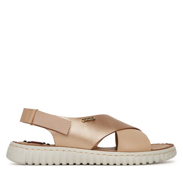 Sandały Go Soft. Żółte sandały Go Soft, bez wzorów, bez obcasa, na płaskiej podeszwie, bez zapięcia. Za 139,99 zł.