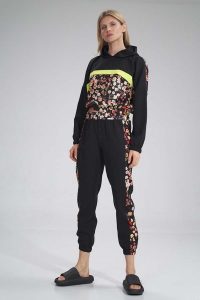 Sportowe Spodnie z Kolorowym Lampasem - Wzór 122. Brązowe spodnie dresowe Figl, xl, bez wzorów, z dresówki. Za 189,00 zł.
