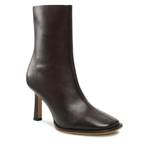 Botki GINO ROSSI. Brązowe botki Gino Rossi, bez wzorów, bez obcasa, na szpilce, bez zapięcia. Za 268,99 zł.